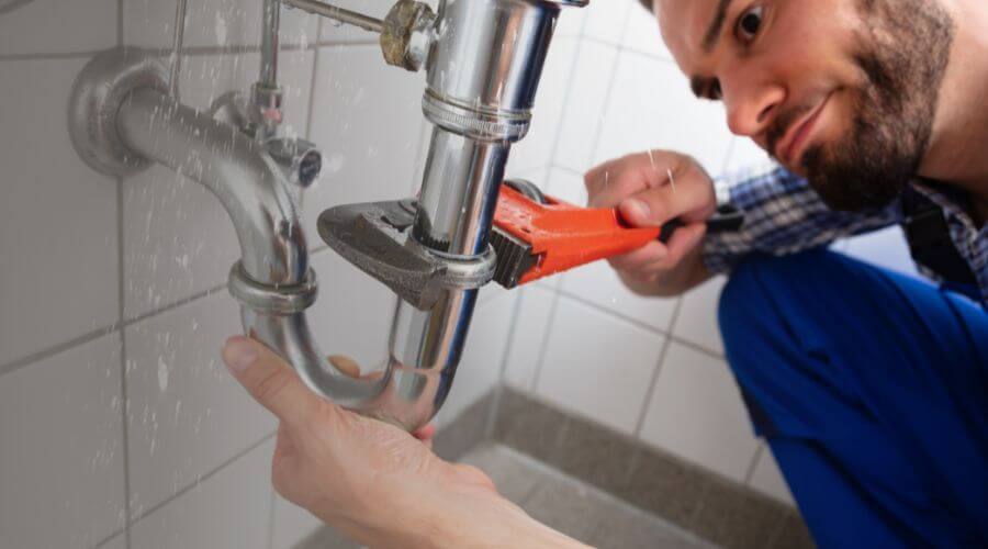 Local tankless water heater installation in Bartow, FL